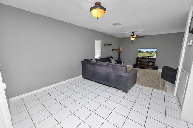 2646 HANDLEY BOULEVARD, Lakeland, FL 33803