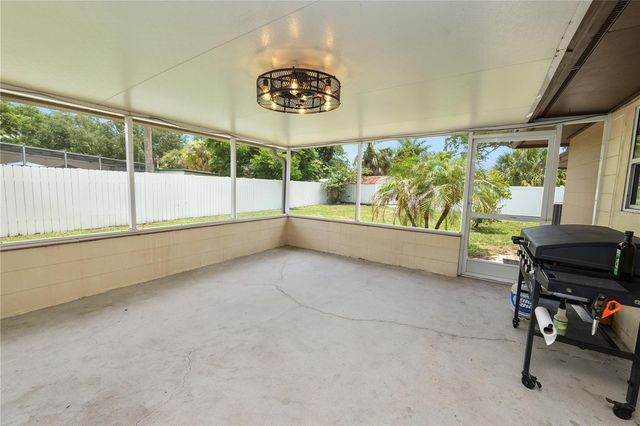 2646 HANDLEY BOULEVARD, Lakeland, FL 33803