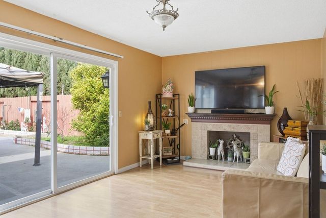 6363 Marguerite Dr, Newark, CA 94560