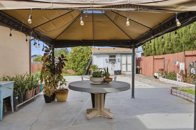 6363 Marguerite Dr, Newark, CA 94560