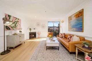 625 S Berendo Street 203, Los Angeles, CA 90005