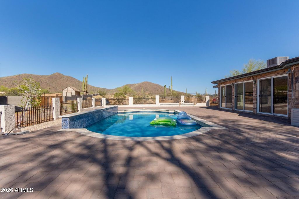 1024 E SADDLE MOUNTAIN Road, Phoenix, AZ 85086 — exterior