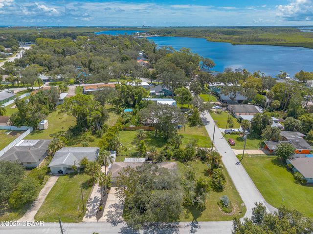 325 Acacia Drive, Port Orange, FL 32127