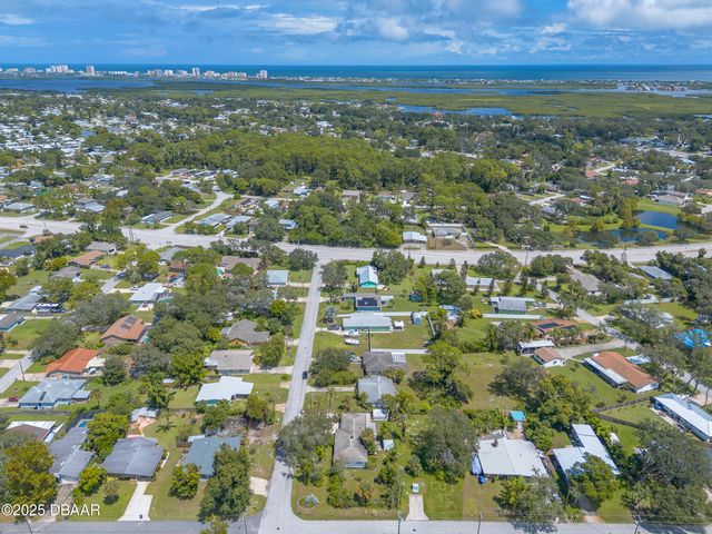325 Acacia Drive, Port Orange, FL 32127