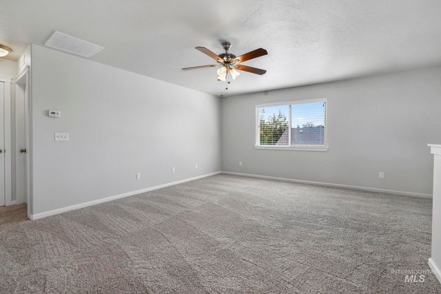 2168 Candleridge Dr, Twin Falls, ID 83301