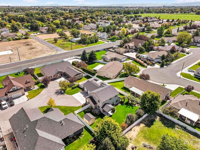 2168 Candleridge Dr, Twin Falls, ID 83301