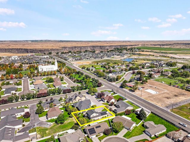 2168 Candleridge Dr, Twin Falls, ID 83301