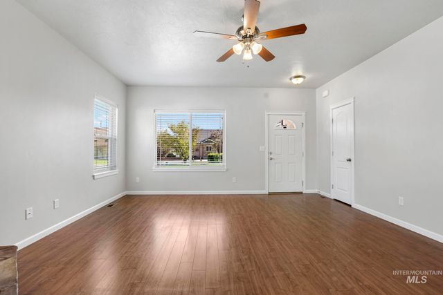 2168 Candleridge Dr, Twin Falls, ID 83301