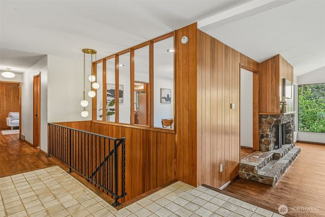 797 NW Culbertson Drive, Seattle, WA 98177