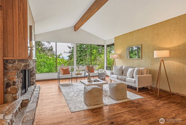 797 NW Culbertson Drive, Seattle, WA 98177