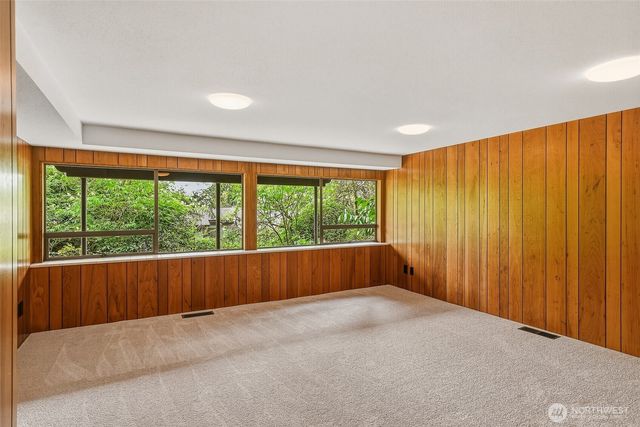 797 NW Culbertson Drive, Seattle, WA 98177