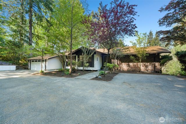 797 NW Culbertson Drive, Seattle, WA 98177
