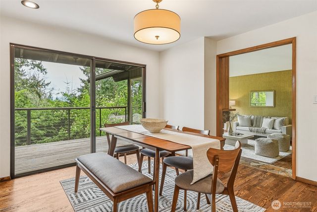 797 NW Culbertson Drive, Seattle, WA 98177