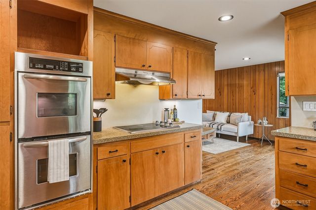 797 NW Culbertson Drive, Seattle, WA 98177