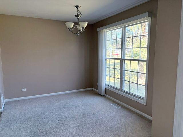 1428 W Sapphire Drive, Hoffman Estates, IL 60192