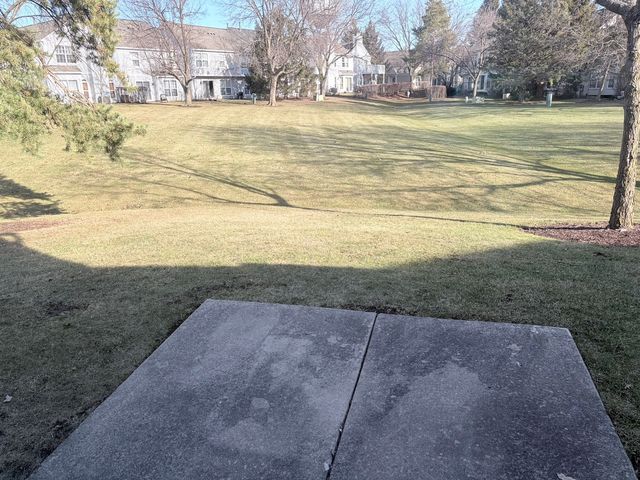 1428 W Sapphire Drive, Hoffman Estates, IL 60192