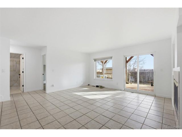 4820 Yates Ct, Broomfield, CO 80020