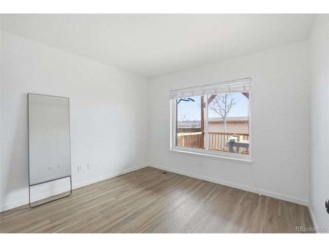 4820 Yates Ct, Broomfield, CO 80020