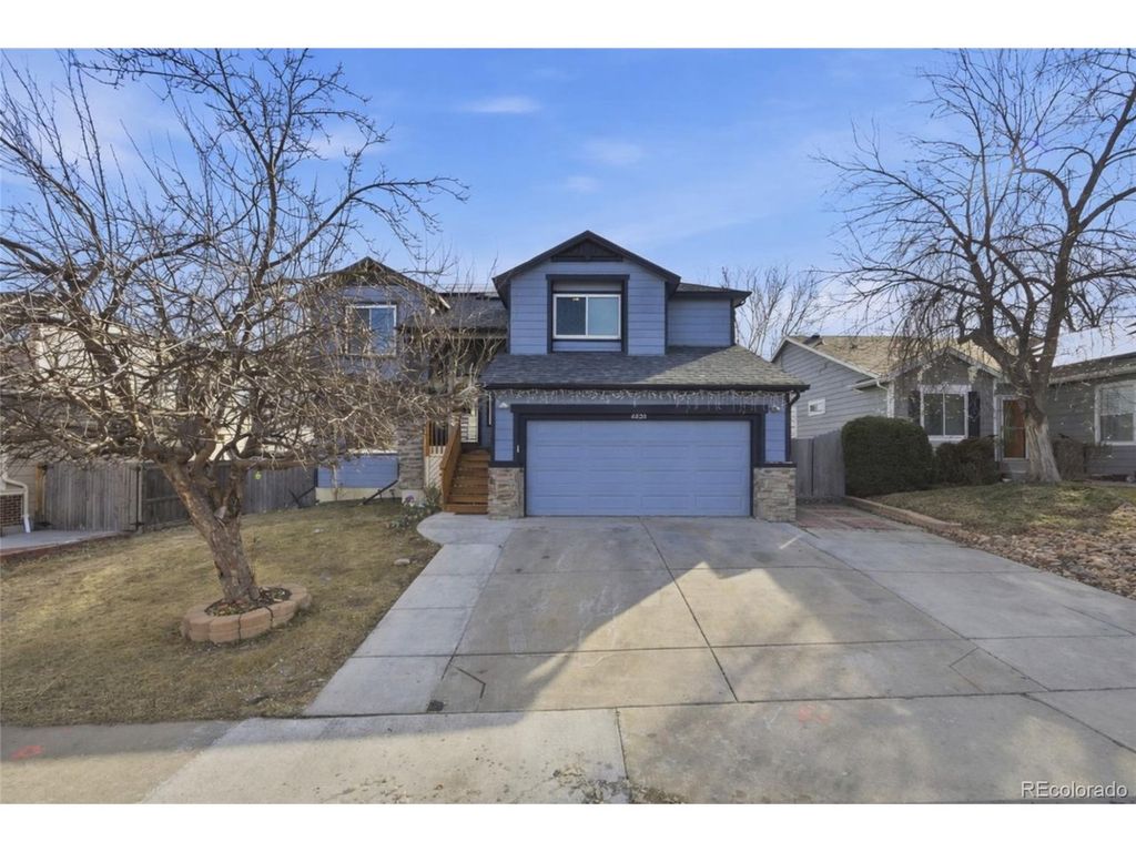 4820 Yates Ct, Broomfield, CO 80020