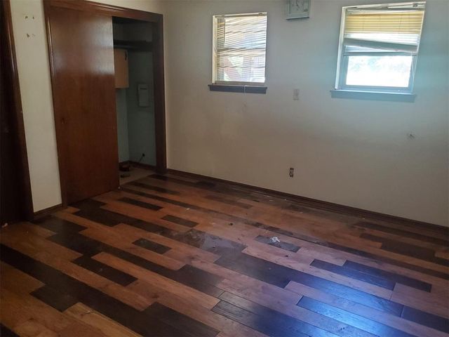 3929 NW 18 Street, Oklahoma City, OK 73107