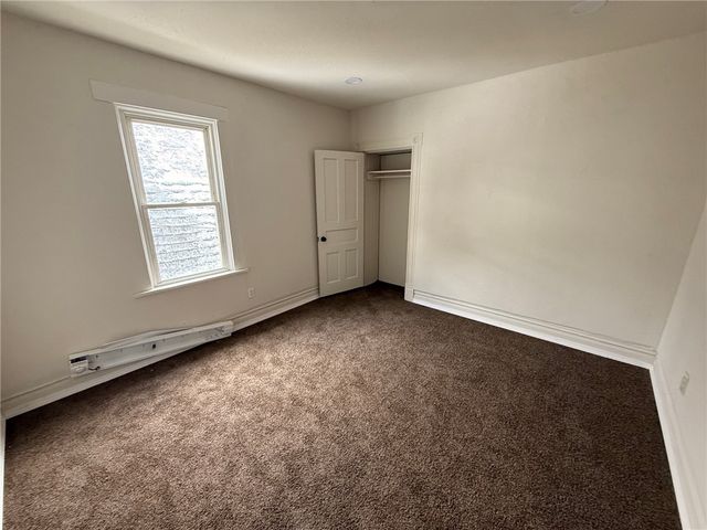 828 Frank, Mckees Rocks, PA 15136