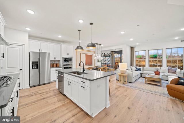 113 SOUTH BUCK TAVERN WAY, Glen Mills, PA 19342