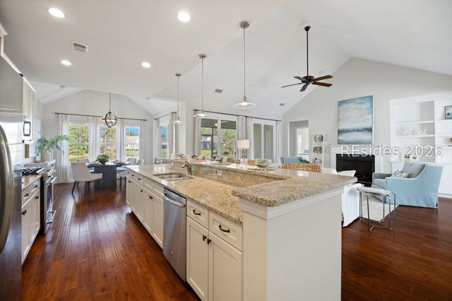 34 Normandy Ave, Bluffton, SC 29910