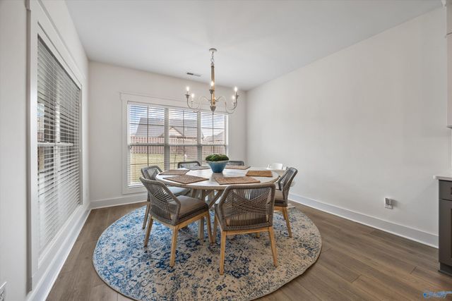 6 Hidden Grove Circle, Huntsville, AL 35803