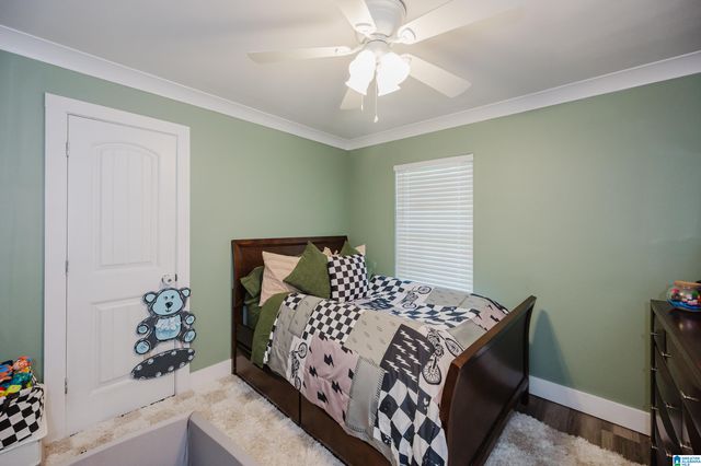 695 MOSS ROCK CIRCLE, Warrior, AL 35180