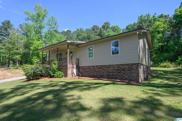 695 MOSS ROCK CIRCLE, Warrior, AL 35180
