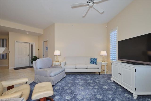 17040 Willowcrest WAY 301, Fort Myers, FL 33908