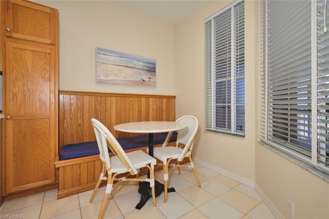 17040 Willowcrest WAY 301, Fort Myers, FL 33908