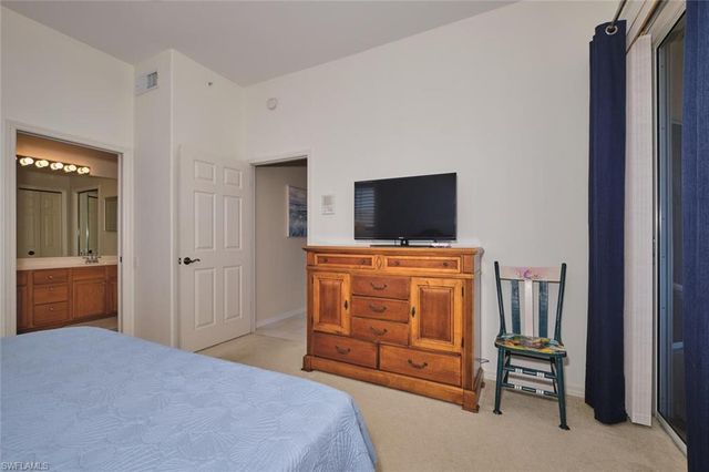 17040 Willowcrest WAY 301, Fort Myers, FL 33908