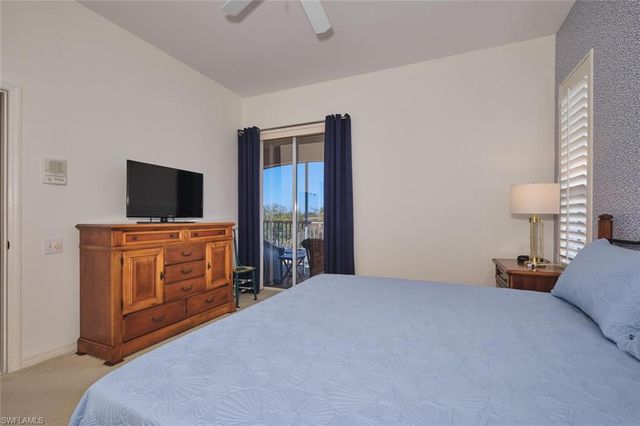 17040 Willowcrest WAY 301, Fort Myers, FL 33908