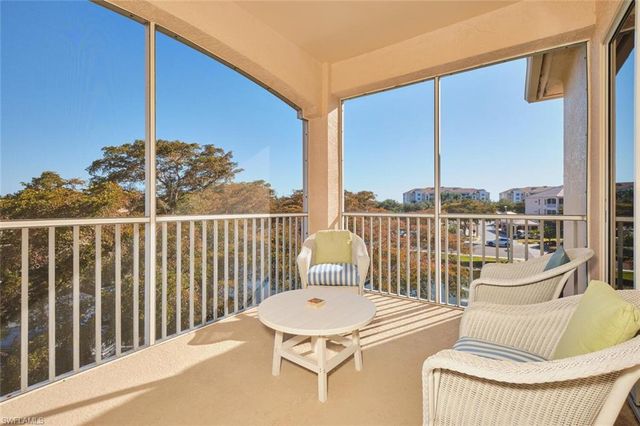 17040 Willowcrest WAY 301, Fort Myers, FL 33908