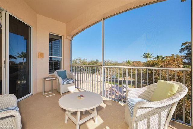 17040 Willowcrest WAY 301, Fort Myers, FL 33908