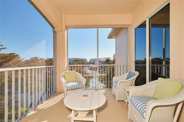 17040 Willowcrest WAY 301, Fort Myers, FL 33908