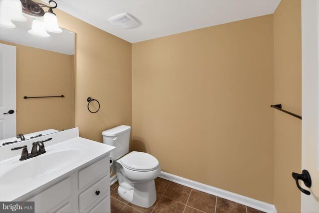 161 BRINDLE CT, Norristown, PA 19403