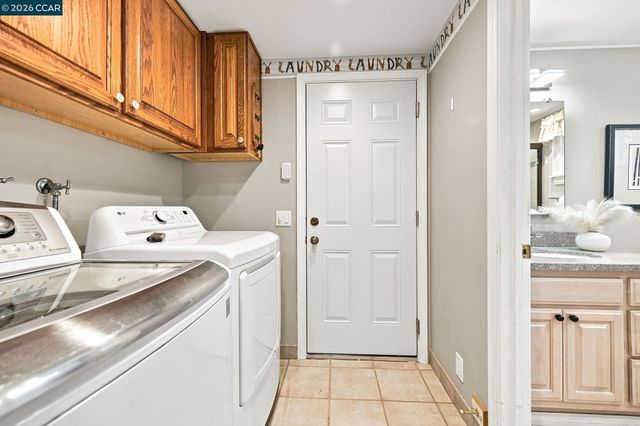 1045 El Capitan, Danville, CA 94521