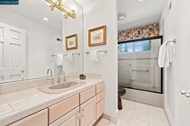 1045 El Capitan, Danville, CA 94521