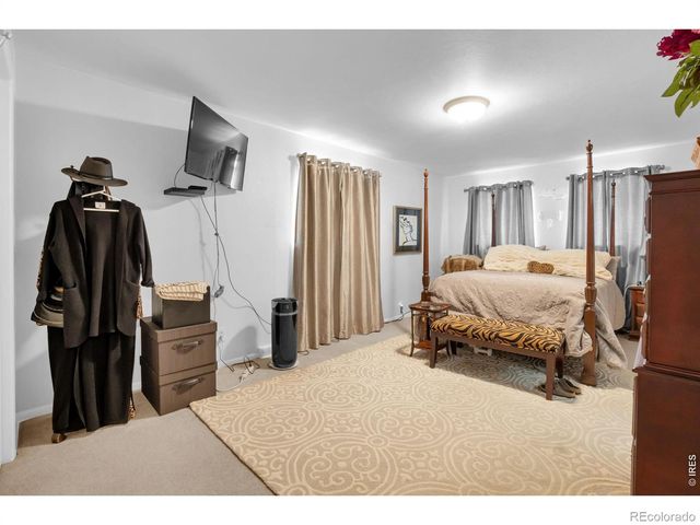 905 W 3rd Avenue, Broomfield, CO 80020