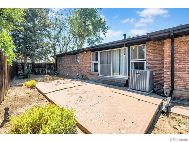 905 W 3rd Avenue, Broomfield, CO 80020