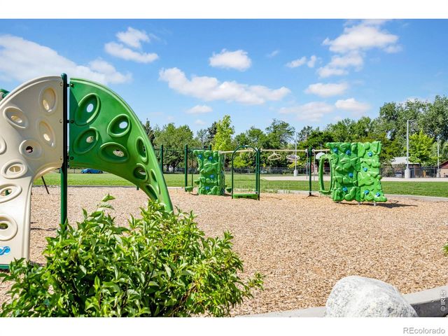 905 W 3rd Avenue, Broomfield, CO 80020