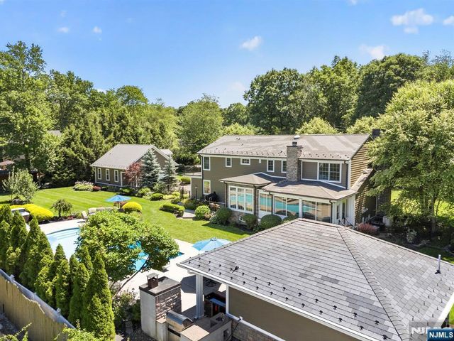 6 Park Lane, Jefferson Township, NJ 07438