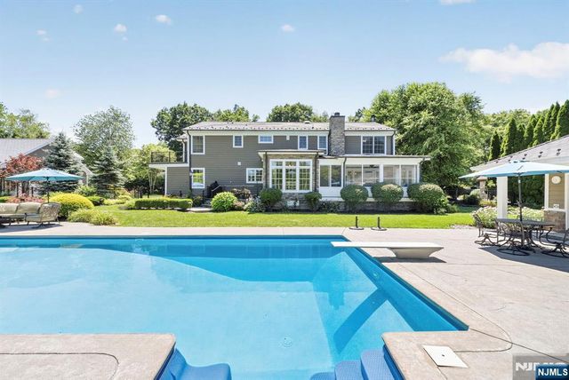 6 Park Lane, Jefferson Township, NJ 07438