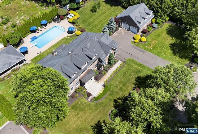 6 Park Lane, Jefferson Township, NJ 07438