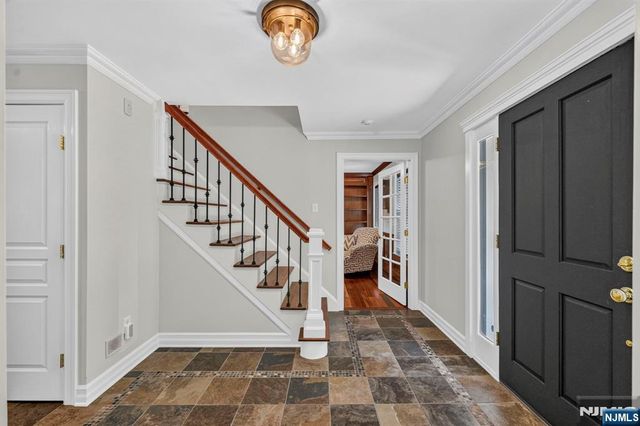 6 Park Lane, Jefferson Township, NJ 07438