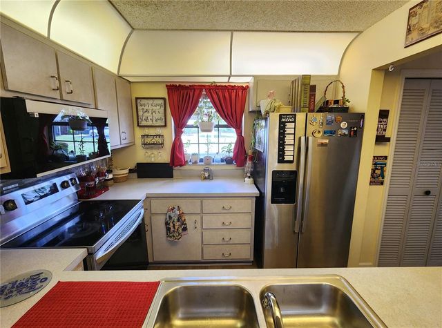1701 SE 24TH ROAD 1601, Ocala, FL 34471