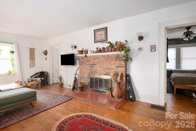 17 & 19 Hubbard Avenue, Asheville, NC 28806