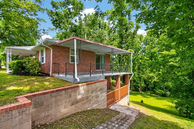 2226 Weona Dr, Nashville, TN 37214